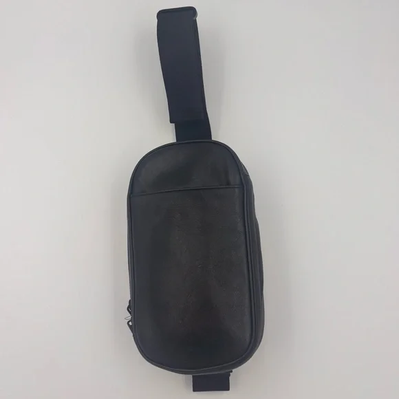 Louis Vuitton Pochette Gange Limited Edition Roppongi unisex Black Calf Leather✨ - Picture 3 of 12